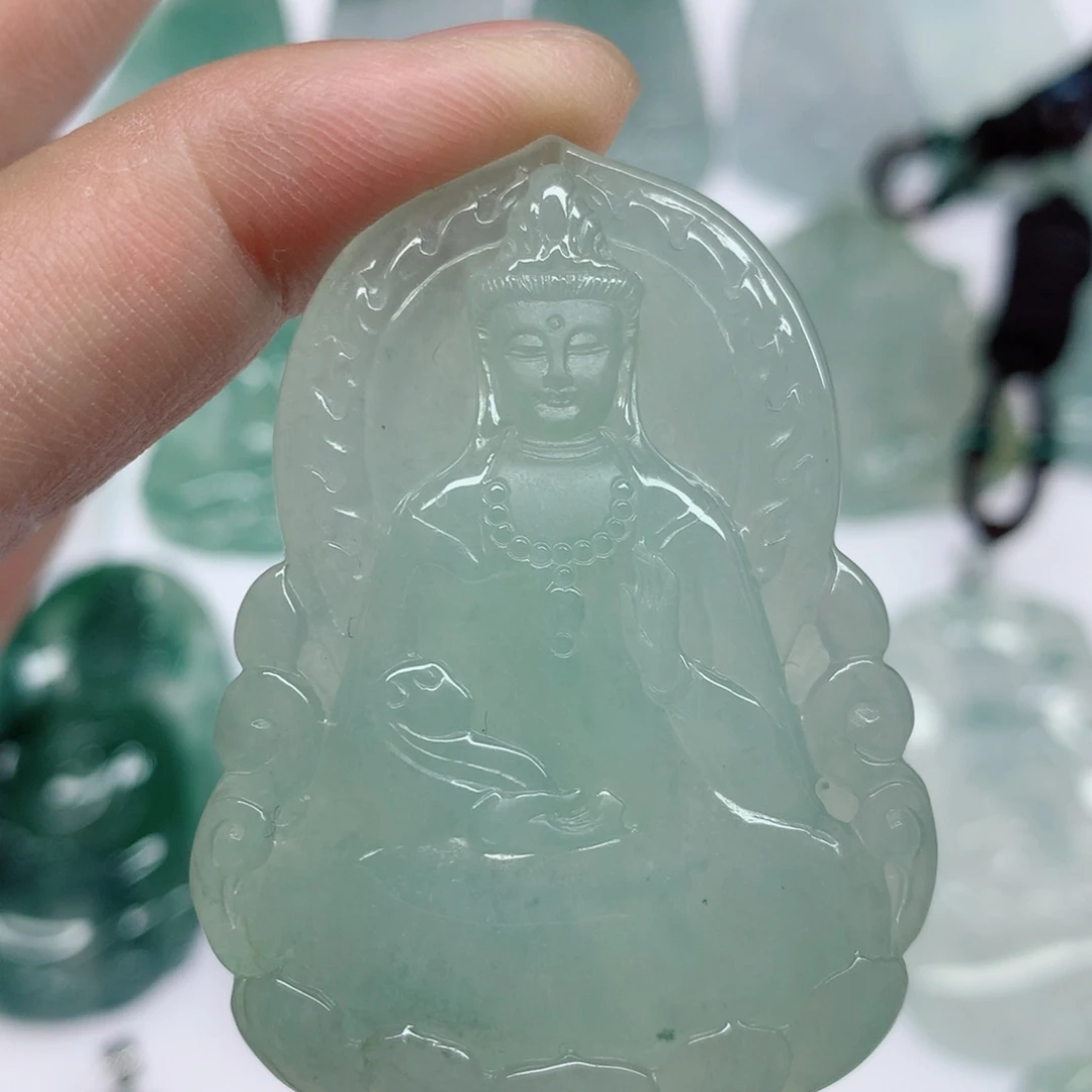 翡翠未镶嵌挂件素衣