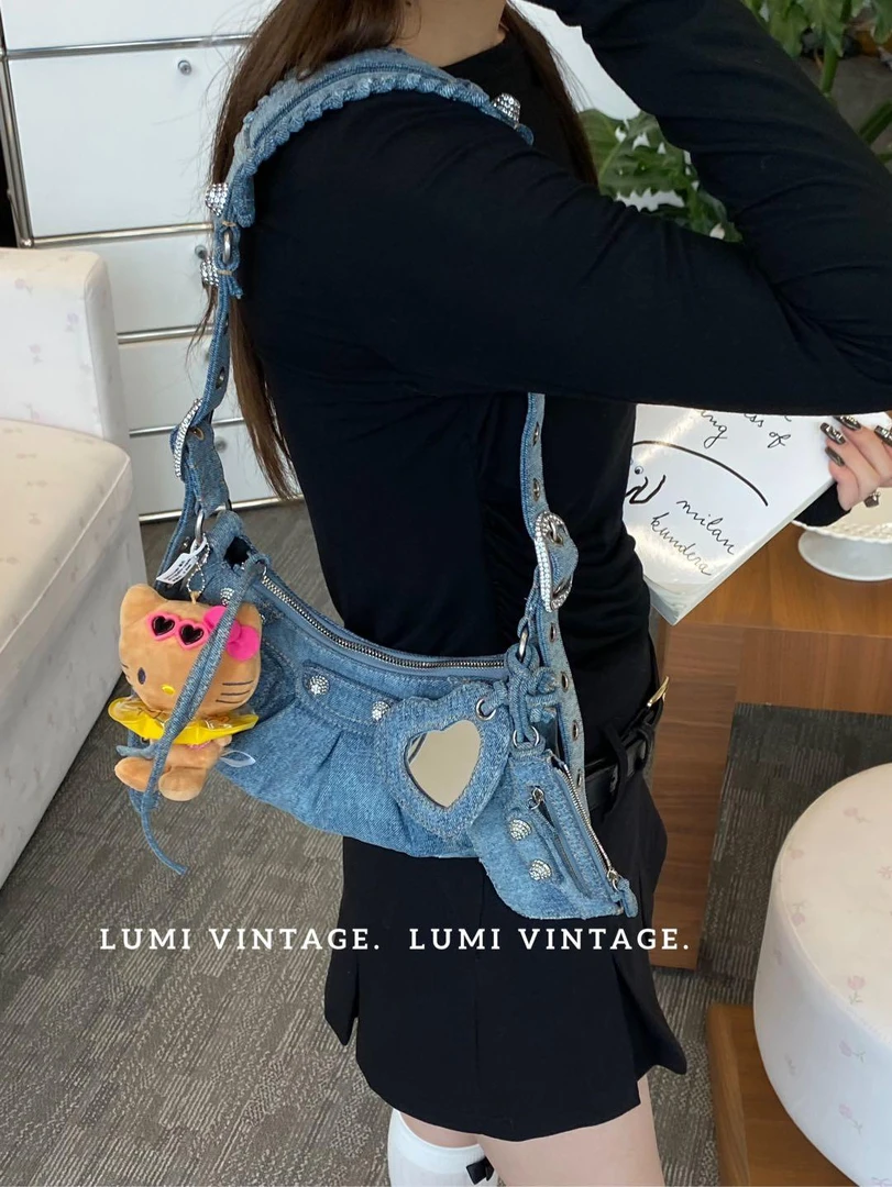 95新 Balenciaga/巴黎世家 蓝色丹宁满钻xs月牙单肩包52791332