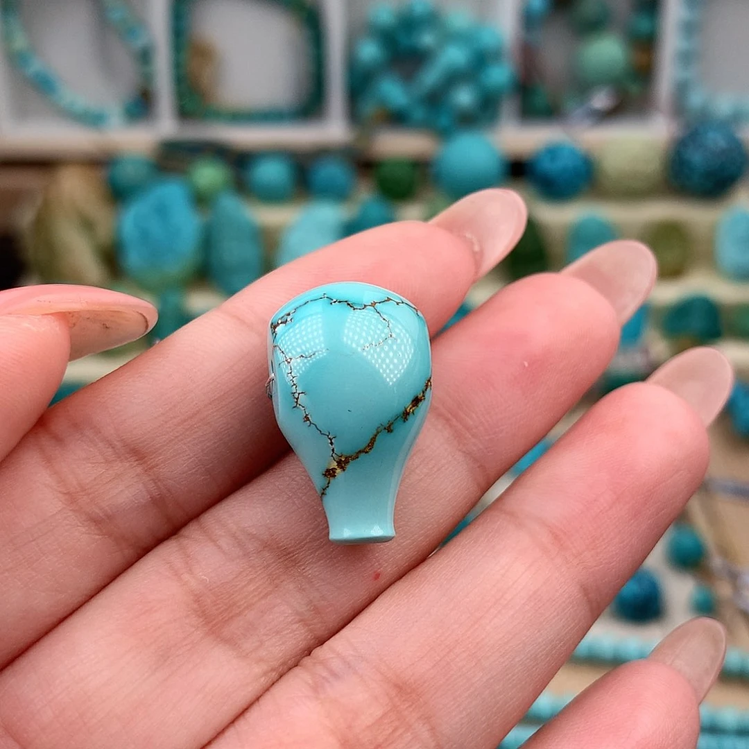 未镶嵌绿松石珠宝奇石