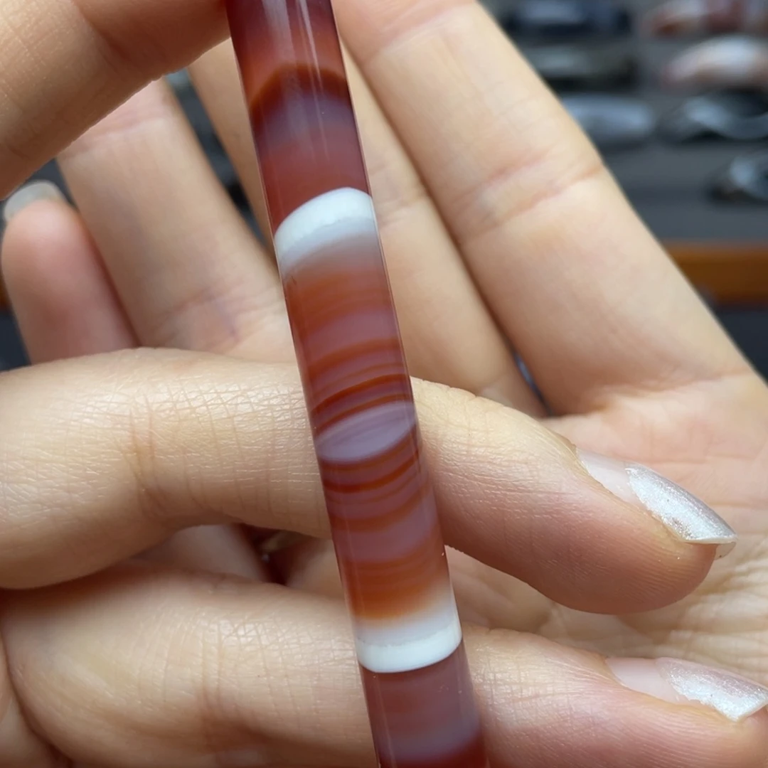 玛瑙/玉髓锁骨未镶嵌成**?