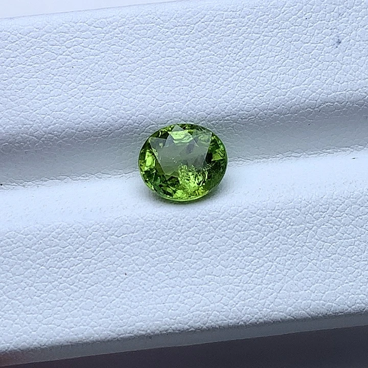 未镶嵌珠宝半成品碧玺1.85克拉