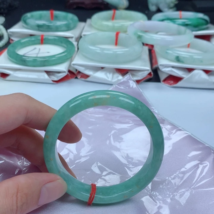 未镶嵌手镯翡翠56圈