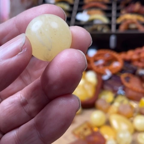 手串琥珀未镶嵌吊坠