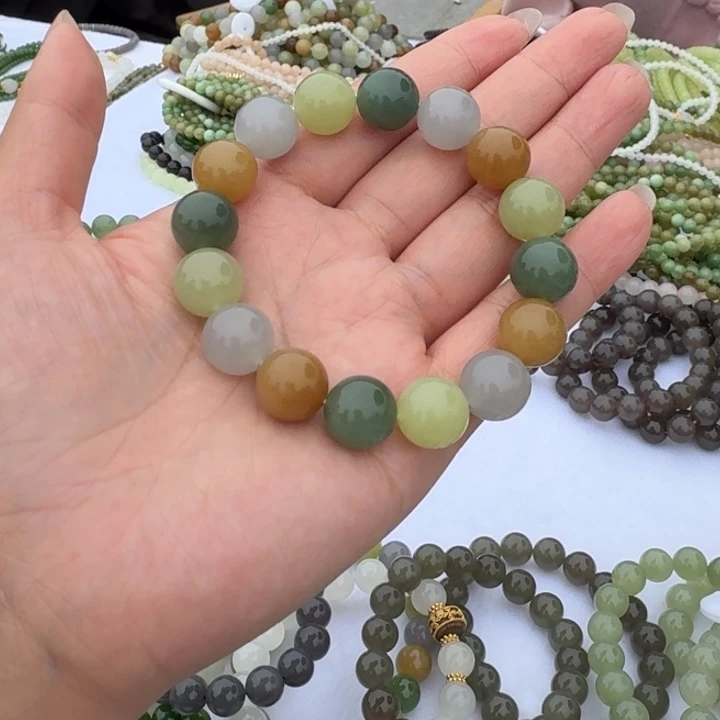 和田玉未镶嵌颈饰卡12