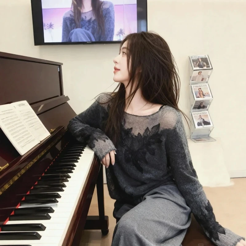 大码性感蕾丝刺绣灰色网纱微透针织衫毛衣秋季宽松内搭打底衫上衣