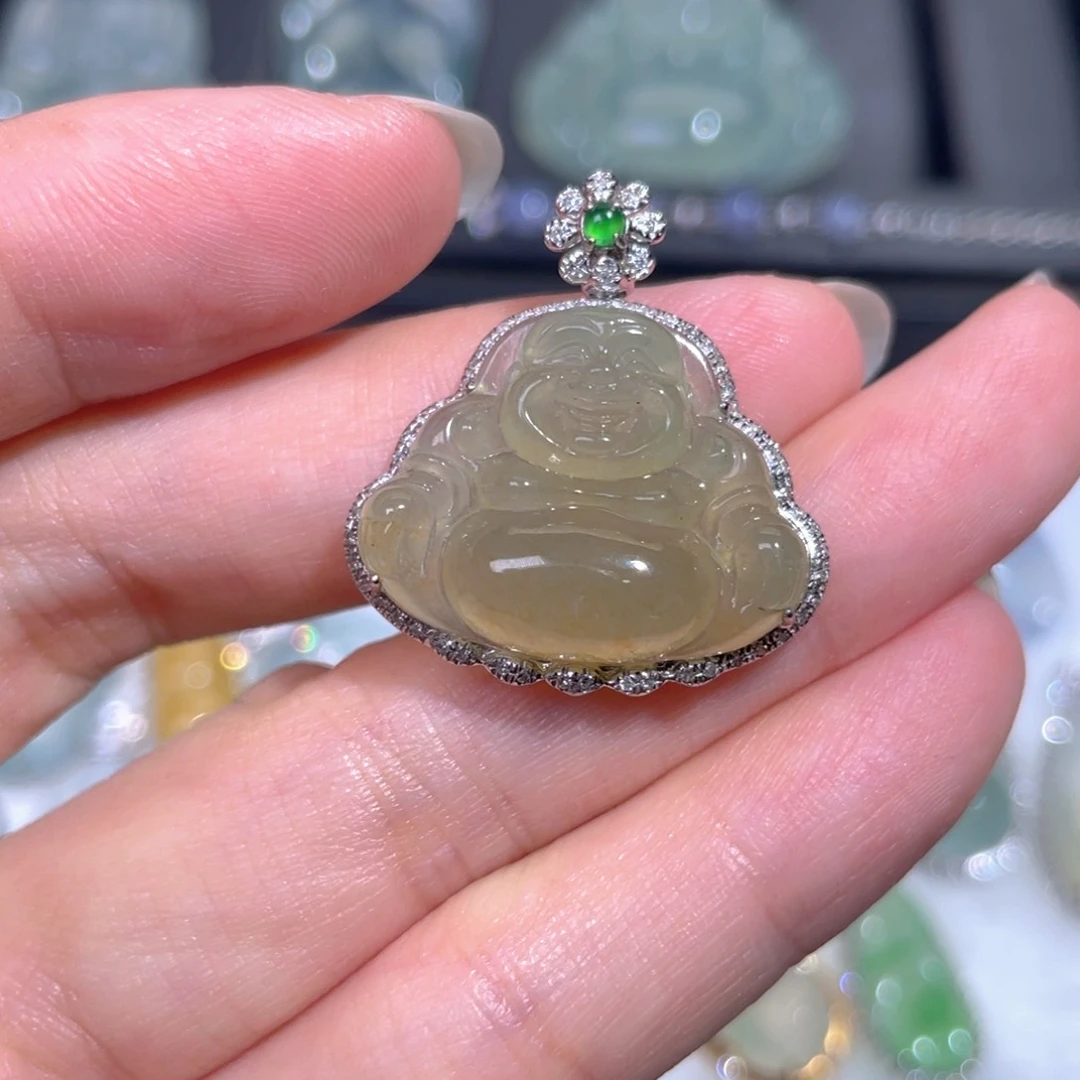 颈饰18K金镶嵌翡翠翡翠