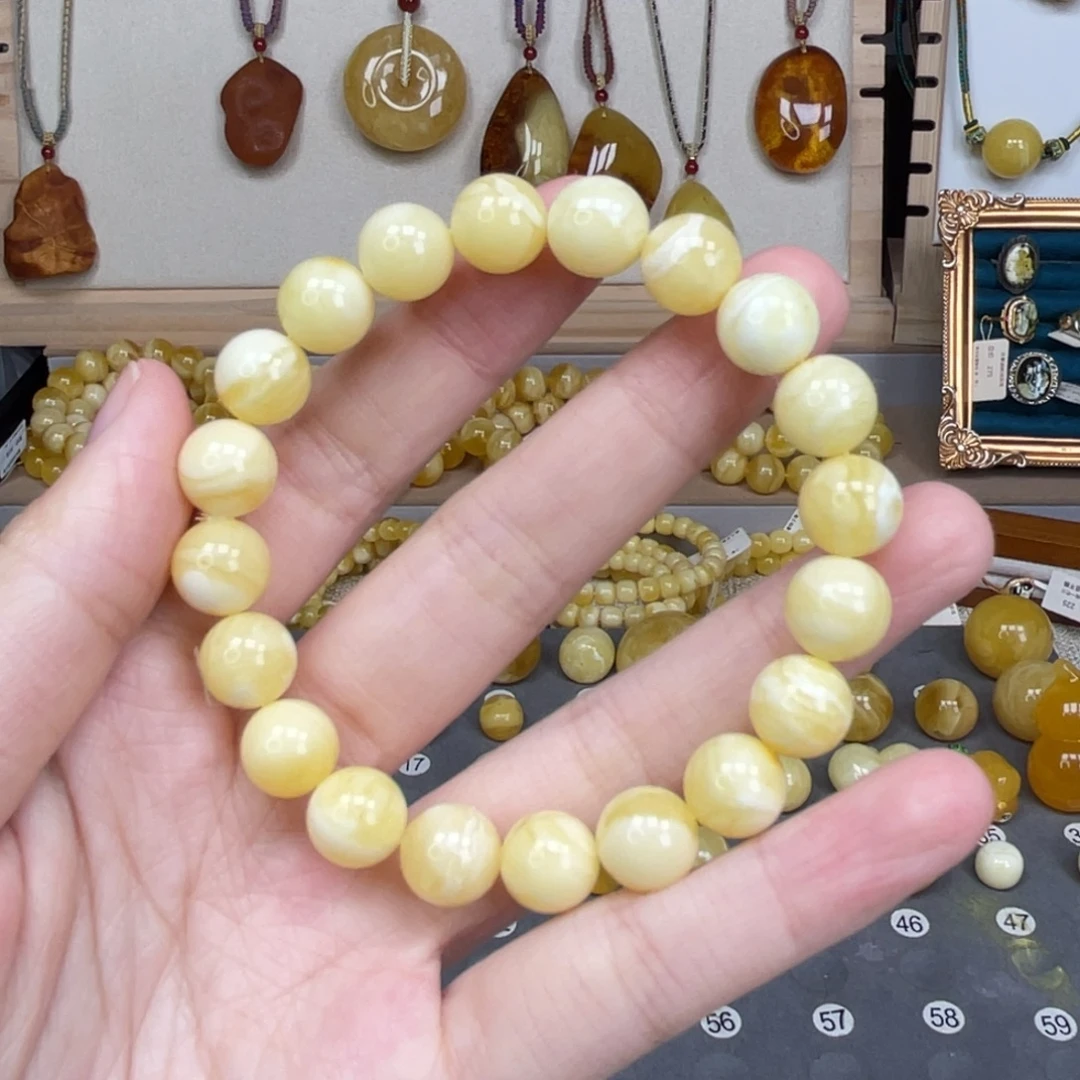 琥珀未镶嵌裸石49