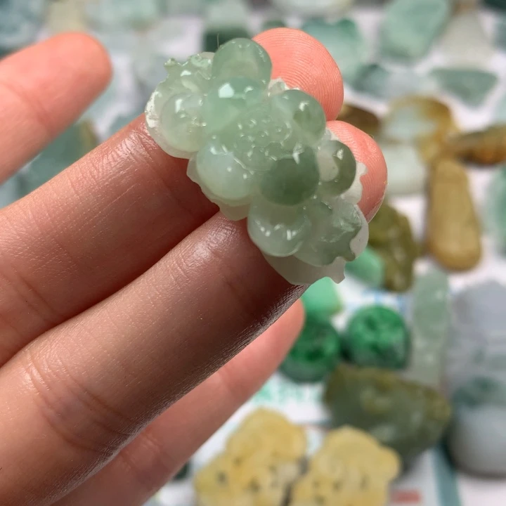 定制翡翠未镶嵌翡翠