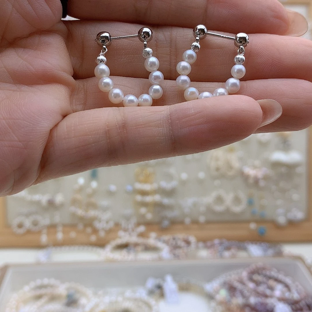银S925镶嵌耳饰淡水珍珠