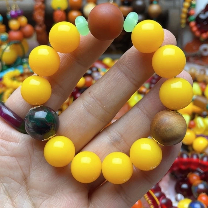 树脂制品22号黄色手串