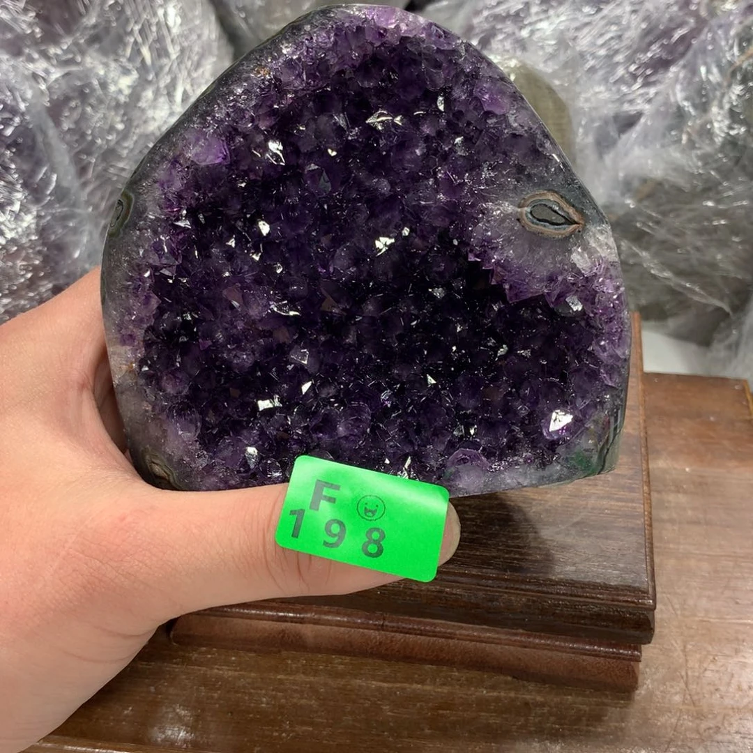 紫晶大型摆件（非配饰）未镶嵌