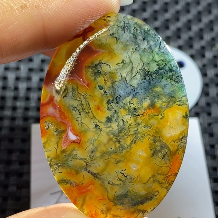 未镶嵌颈饰玛瑙/玉髓正**存