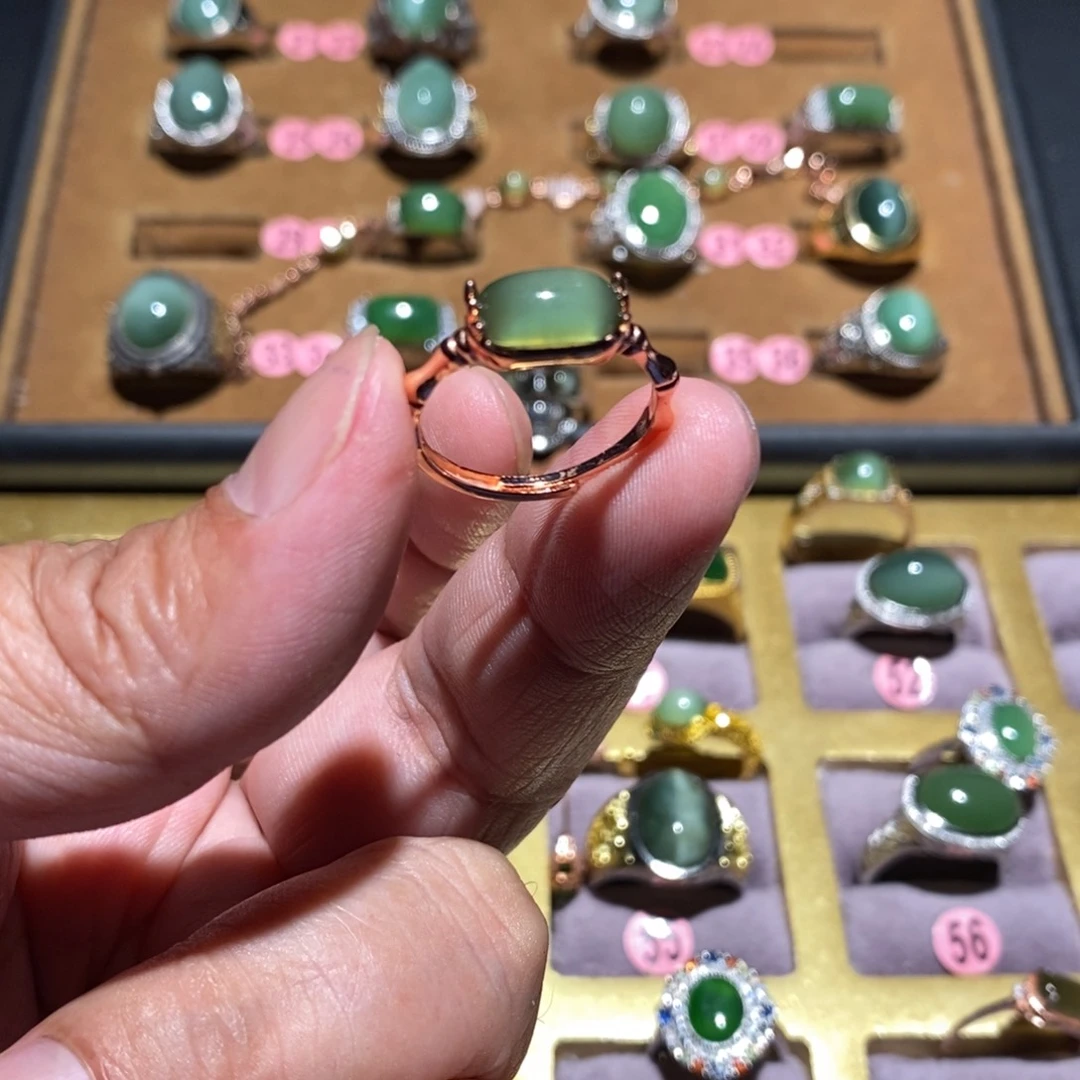 和田玉（碧玉）戒指未镶嵌