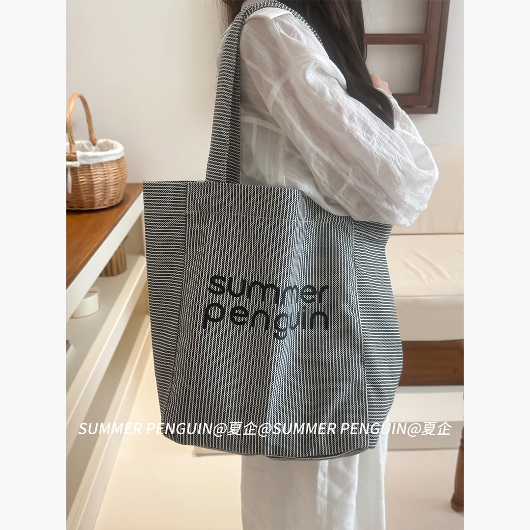 SUMMER PENGUIN原创日系条纹便携百搭单肩包大容量文艺学生托特包