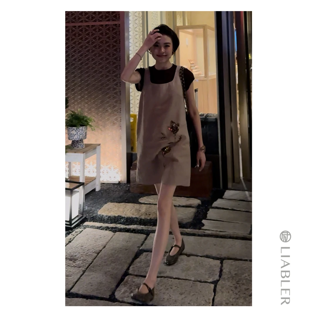 LIABLER/励X25春夏小个子显瘦休闲无袖绑绳珠绣连衣裙 LSS25235D