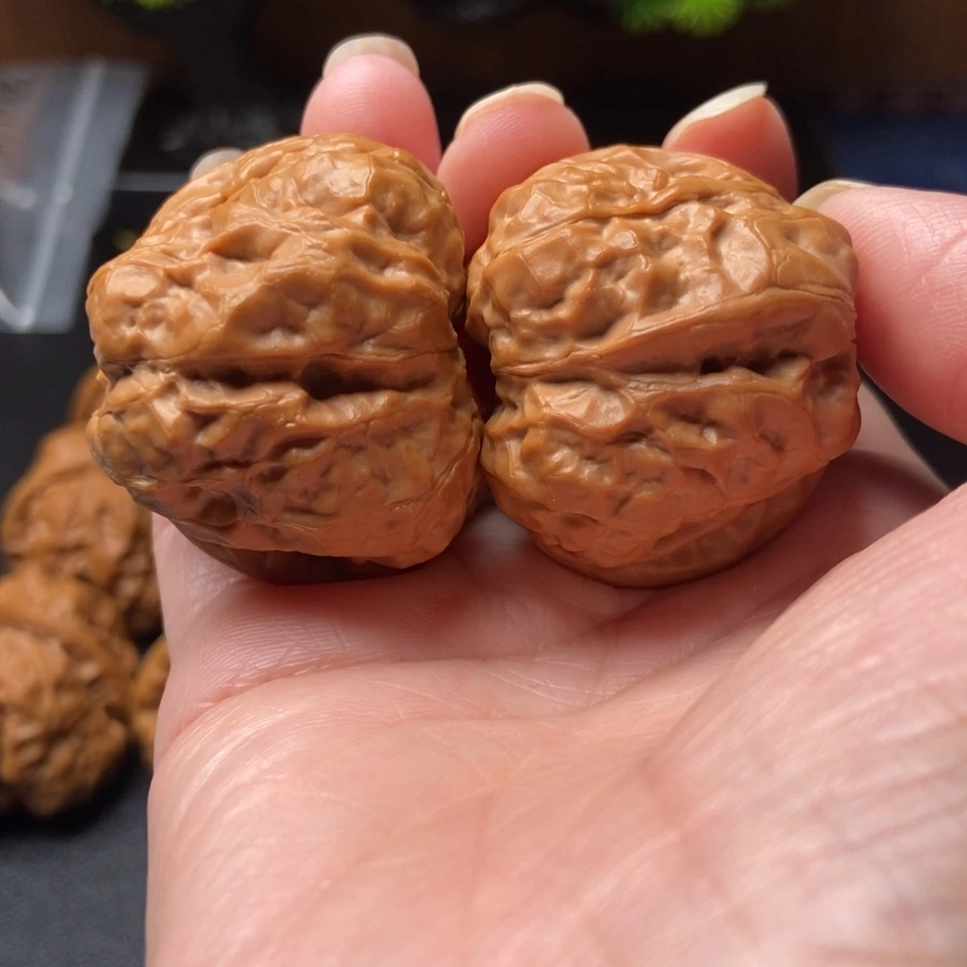 文玩核桃把件蛤蟆头40