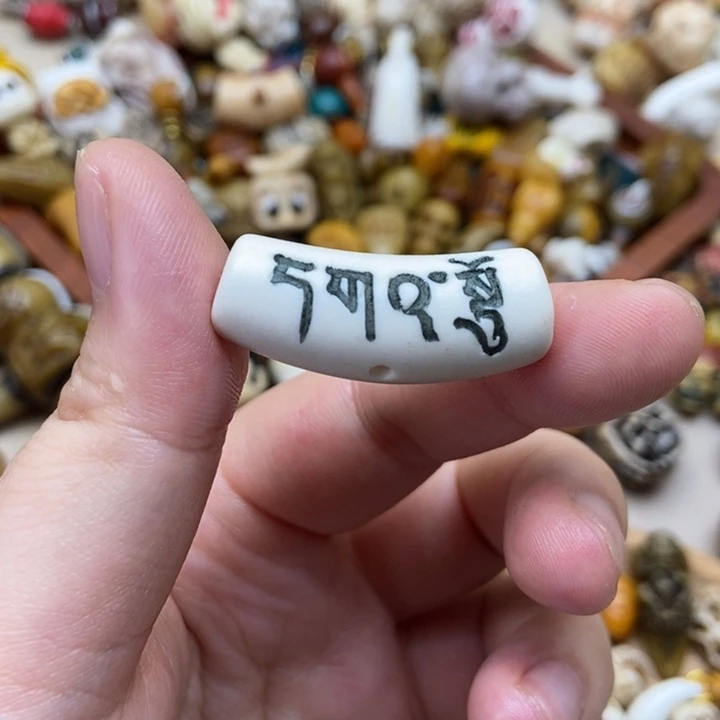 古***月驼骨其他鹿角配饰