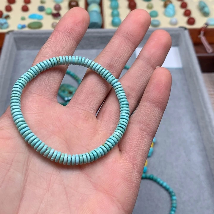 绿松石配饰未镶嵌