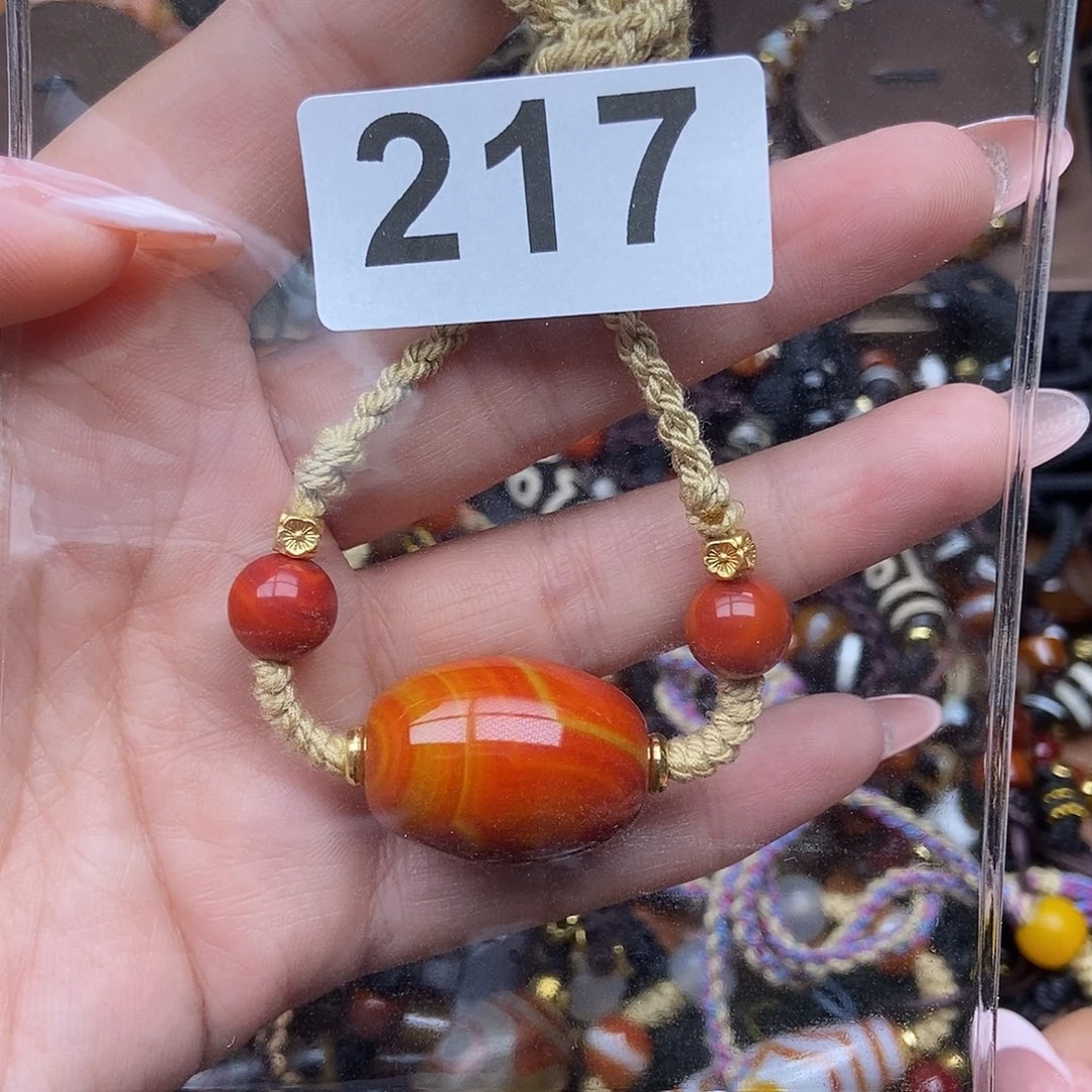 未镶嵌颈饰玛瑙/玉髓