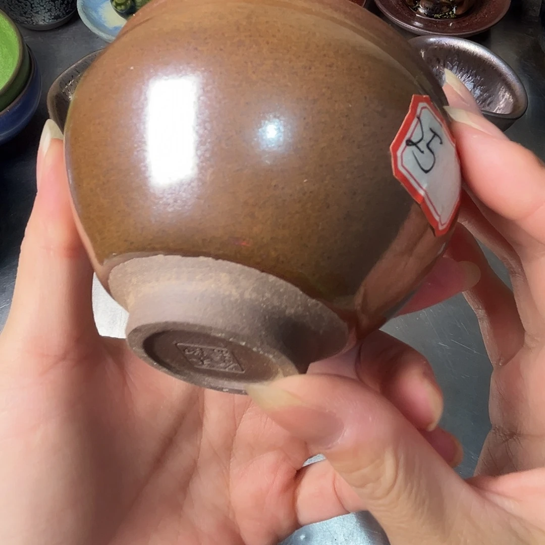 茶盏在你面前装着别人一样东西