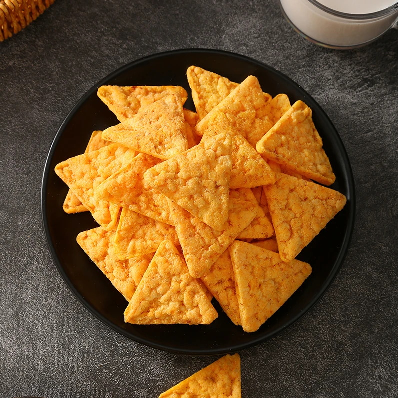 臻味小诸葛 三角玉米片芝士咸玉米味韩式辣年糕味网红休闲零食