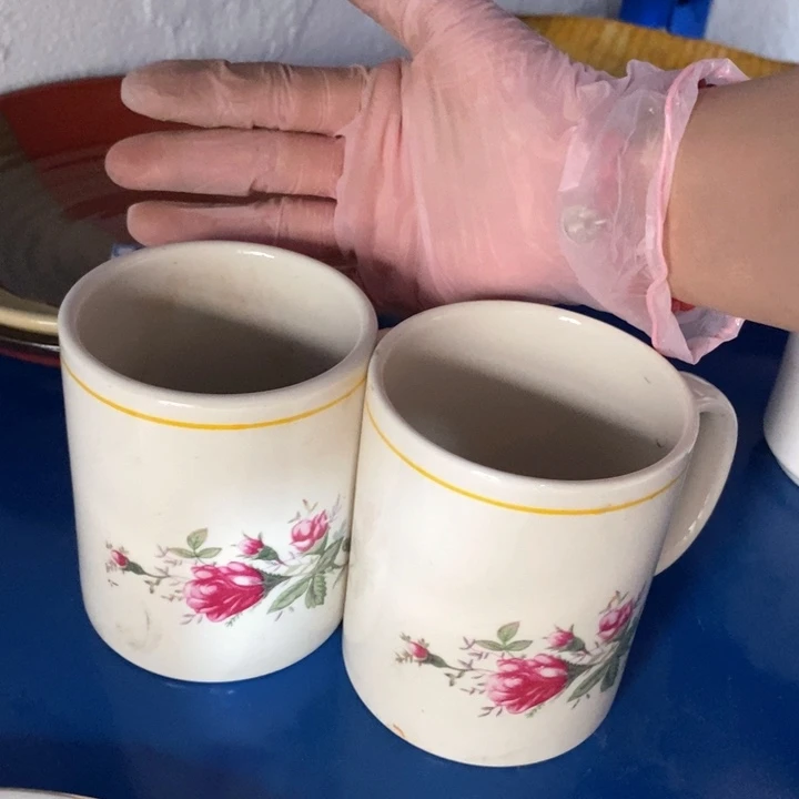 瓷片炻器瓷茶杯一对微瑕疵