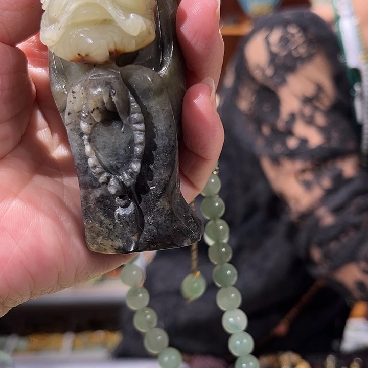 未镶嵌岫玉毛衣链