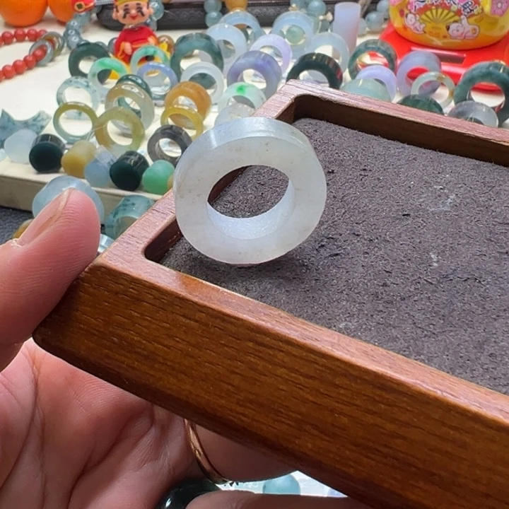 定制翡翠未镶嵌翡翠戒指9-17