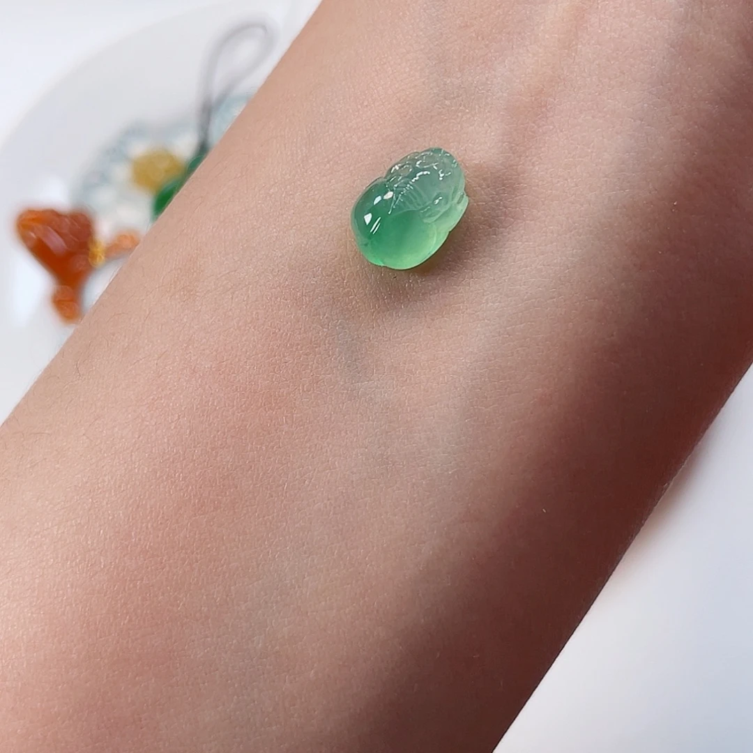 翡翠裸石纯天然A货缅甸翡翠