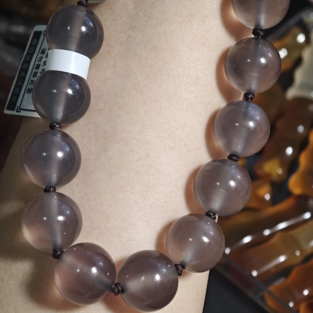 072号18mm色标级灰紫冰18子手持金沟手串玛瑙江料北红玛瑙