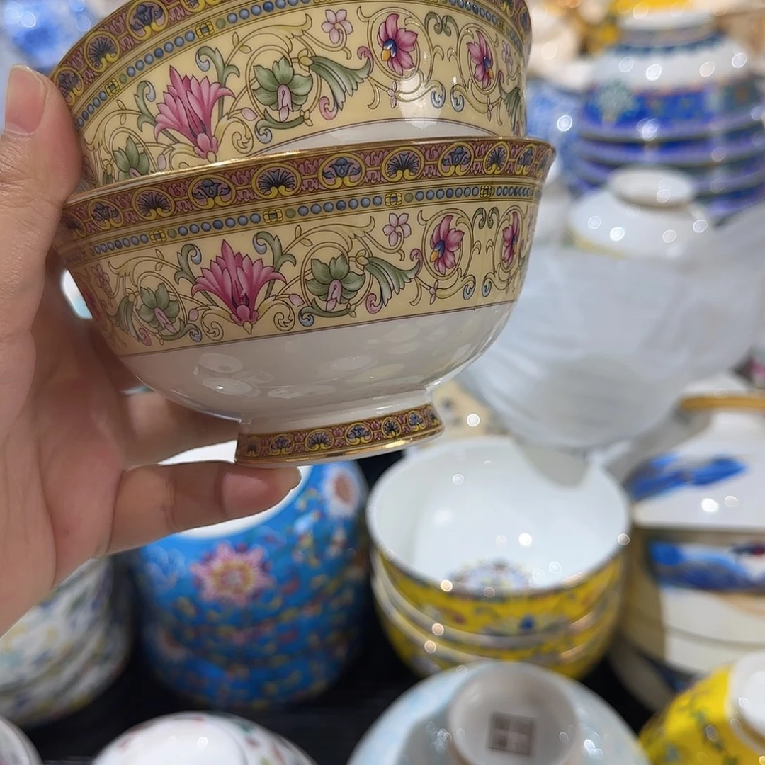 钛合金骨瓷珐琅彩工艺