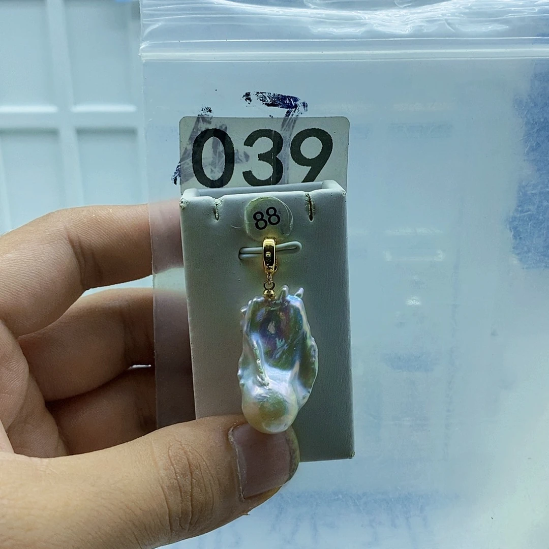 颈饰合金淡水珍珠