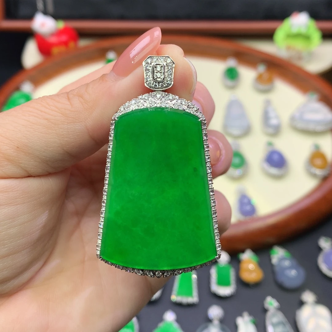 翡翠18K金镶嵌吊坠(不含链)