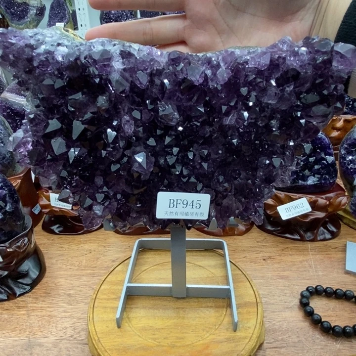 紫晶大型摆件（非配饰）未镶嵌