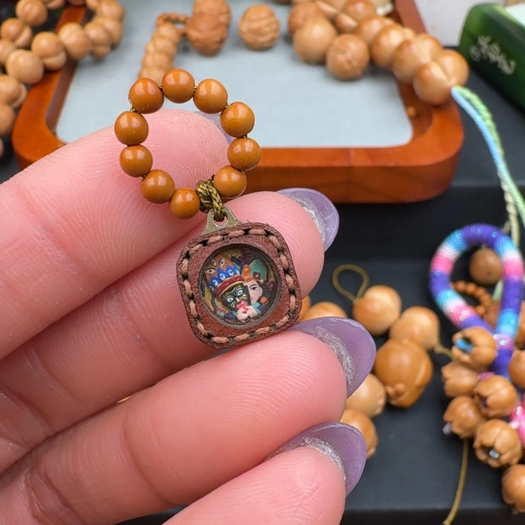 吊坠猴头核桃扎基拉姆牌牌提溜