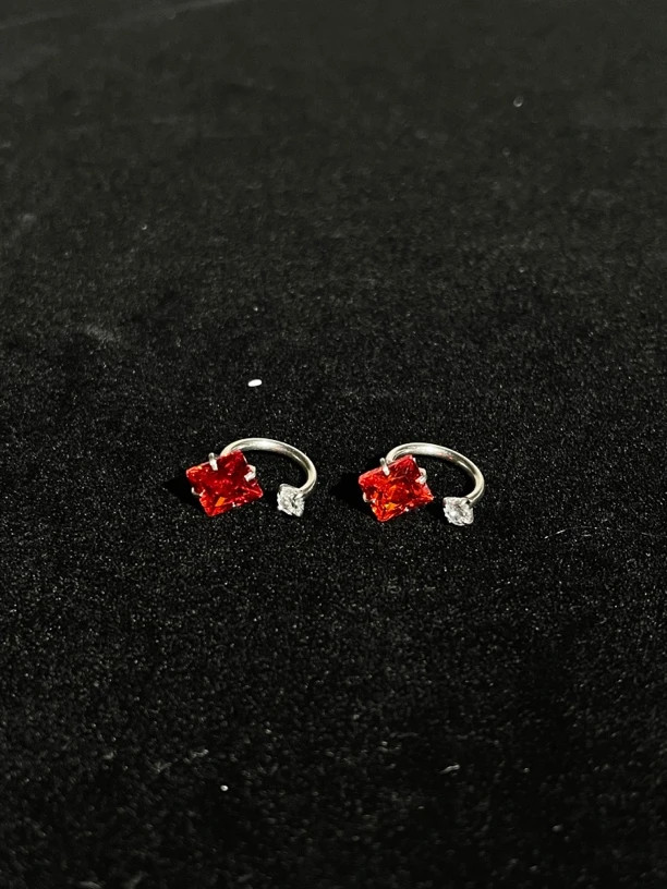 钛钢耳饰 甜蜜方糖 马蹄环女医用钛钢超闪养耳洞耳骨钉粗1.2mm