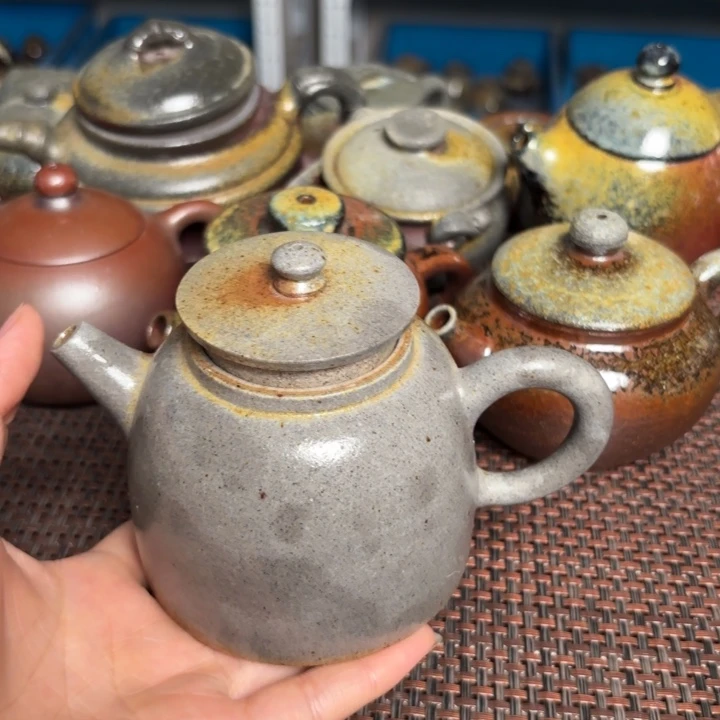 茶杯紫砂金钟段泥