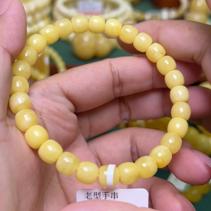 蜜蜡未镶嵌珠宝奇石