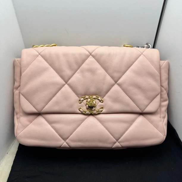 99新 Chanel/香奈儿 19bag樱花粉小号（24年10月）52F20086