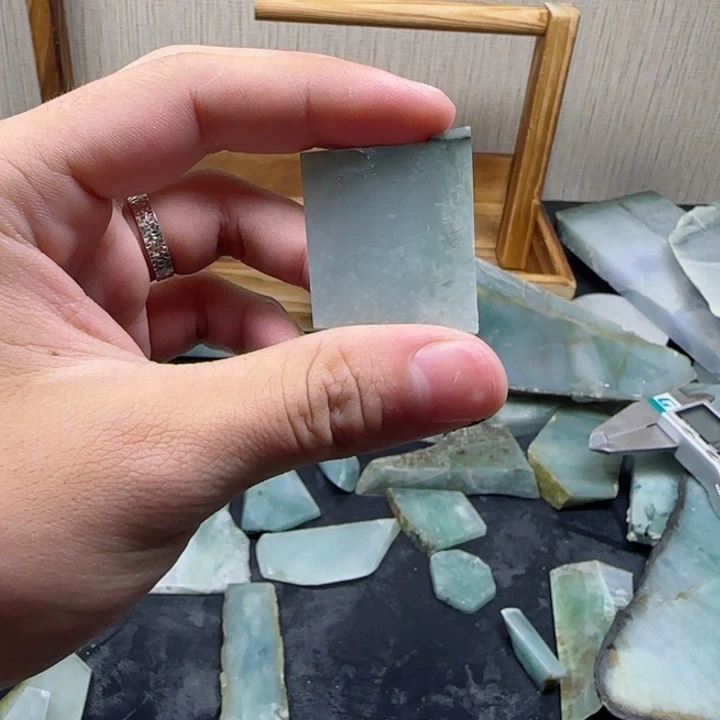 翡翠未镶嵌颈饰纯天然缅甸翡翠