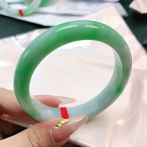 未镶嵌手镯翡翠2935