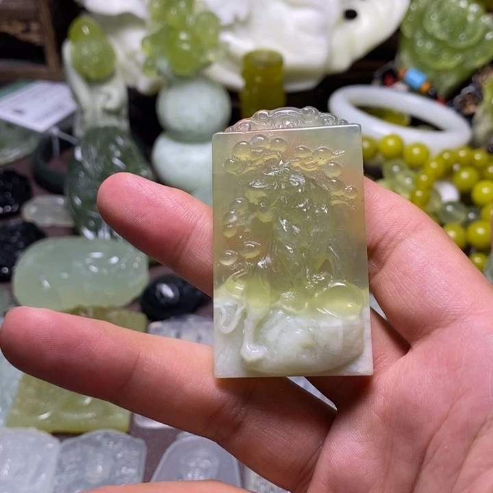 岫玉未镶嵌岫玉挂件