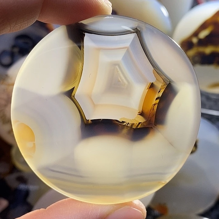 未镶嵌颈饰玛瑙/玉髓