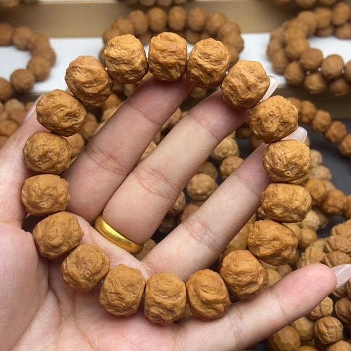 猴头核桃手串陌**15龙蛇之变微瑕