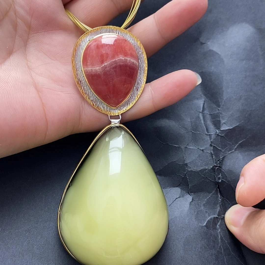 琥珀未镶嵌裸石吊坠