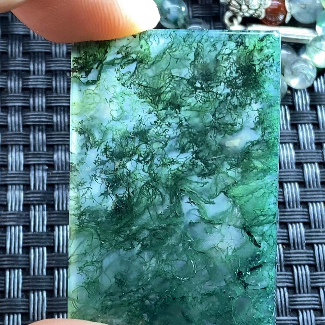 玛瑙/玉髓颈饰未镶嵌?****