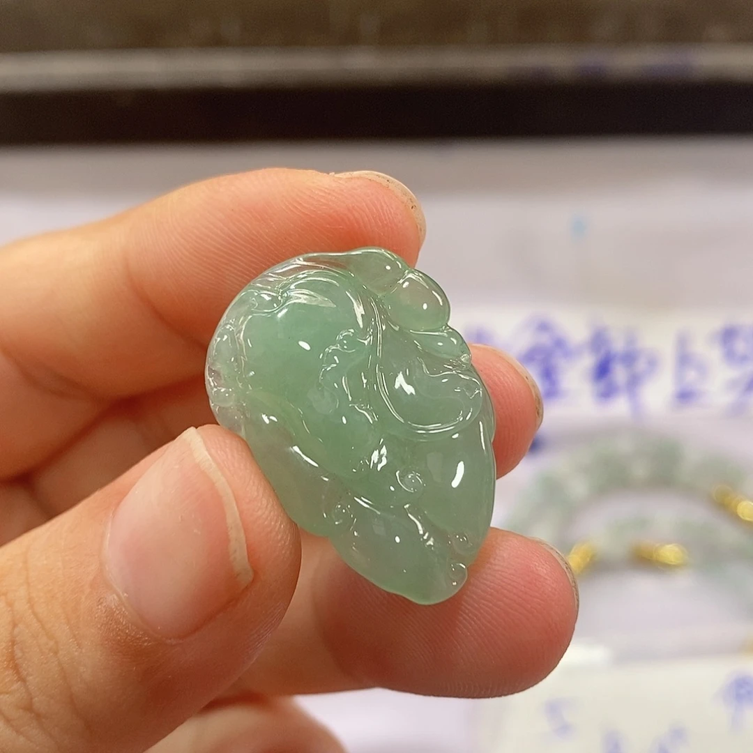 定制翡翠未镶嵌定制翡翠