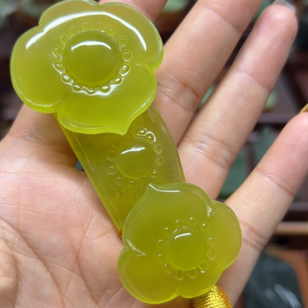 【闪购商品】未镶嵌蛇纹石玉手把件如意