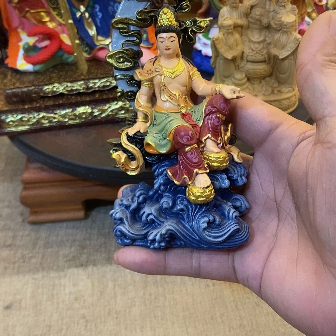 黄杨木红***洋16公分水月观音