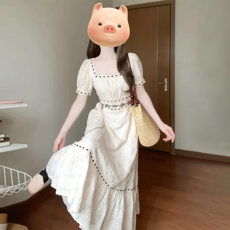 3341法式白色方领绣花连衣裙子女2025新款温柔风显瘦气质公主长裙